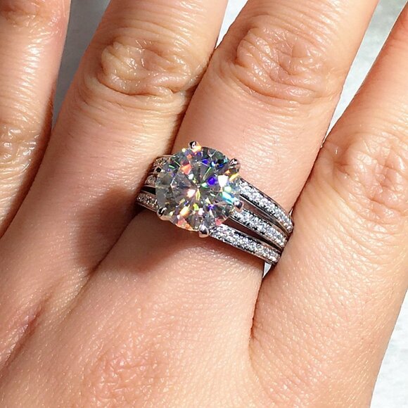 💝 Classic Cubic Zirconia 925 Silver Wedding Ring for Women, FB16FA1037 - Picture 2 of 8